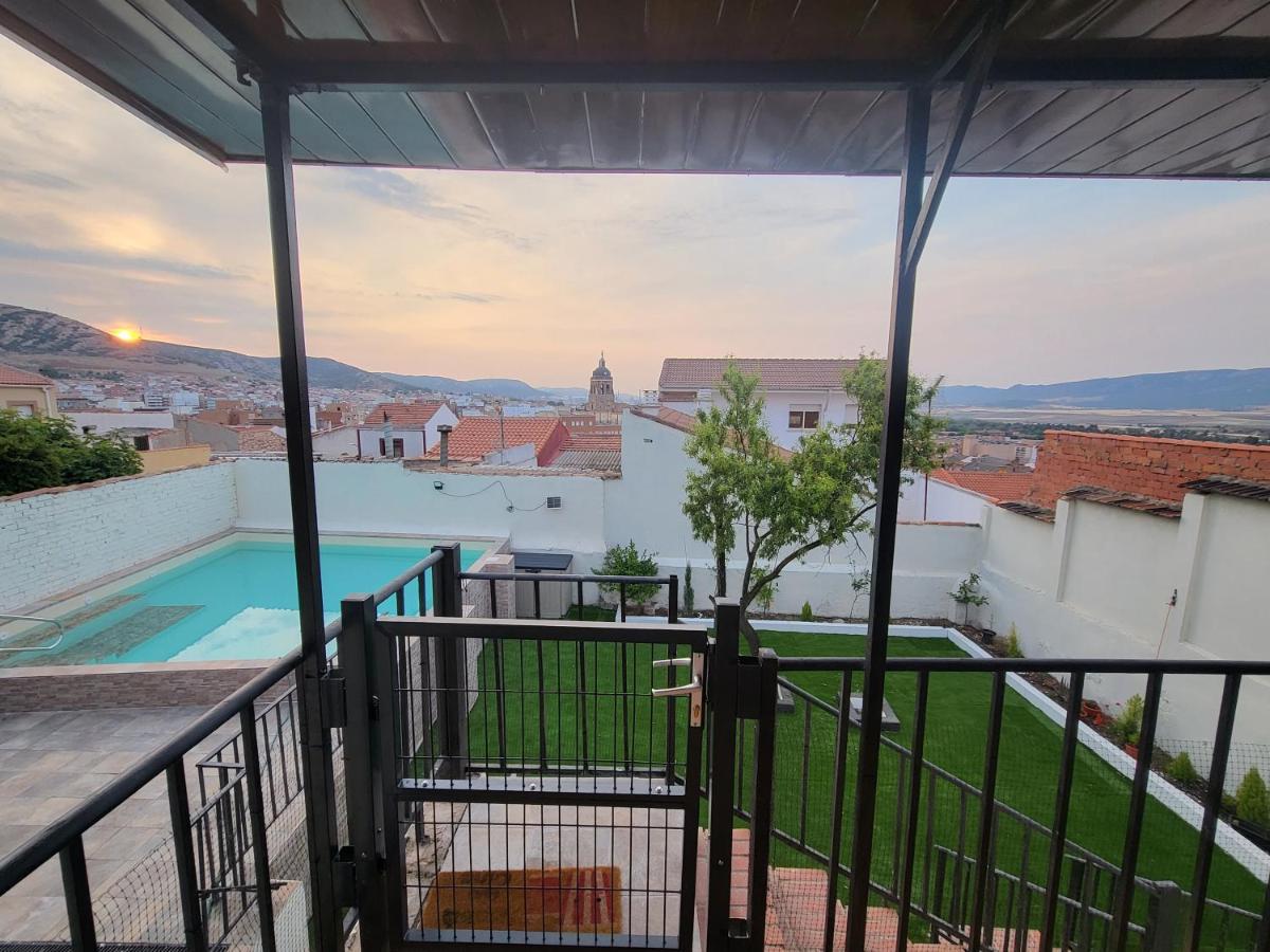 Casa Oasis Puertollano, Una Casa Rural En Puertollano, Agradable, Con Piscina En Zona Tranquila Exterior foto